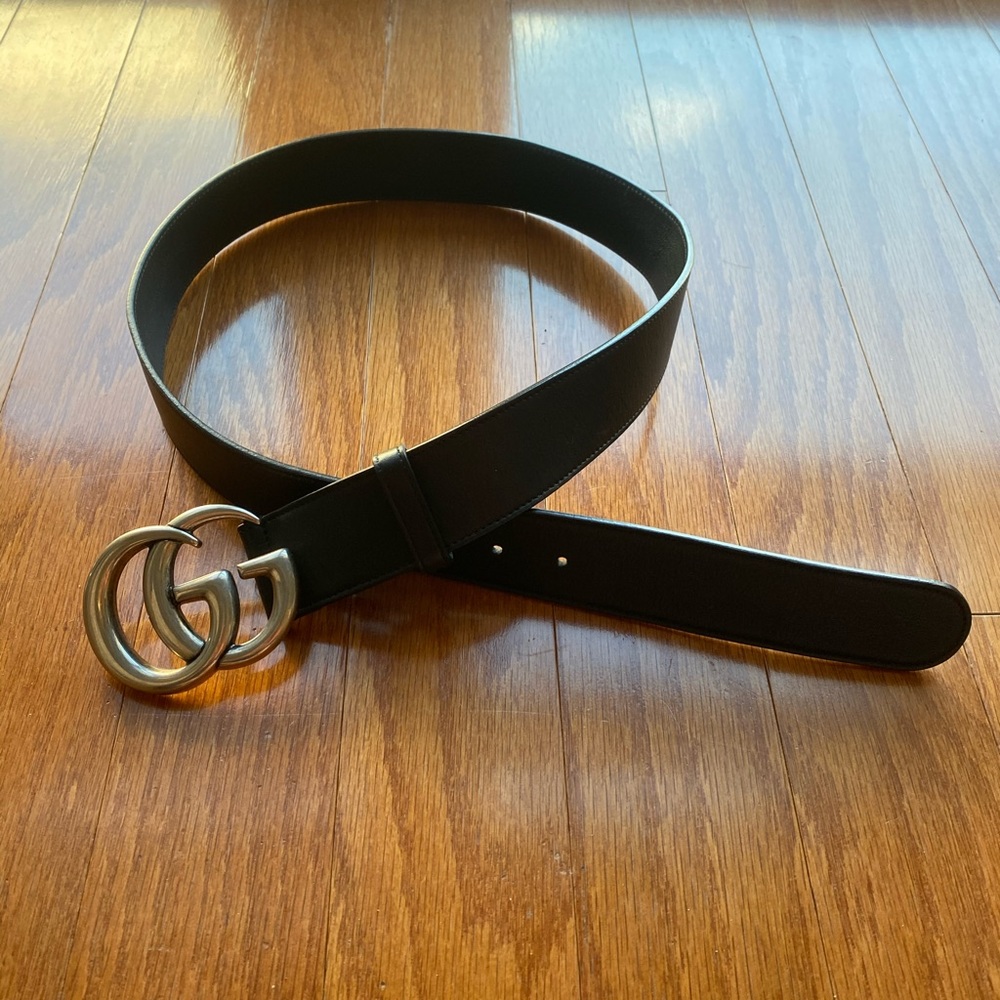 Gucci belt (silver)